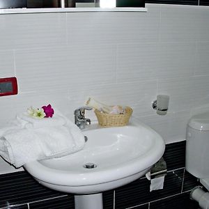 Klassieke Kamer met Twee Aparte Bedden